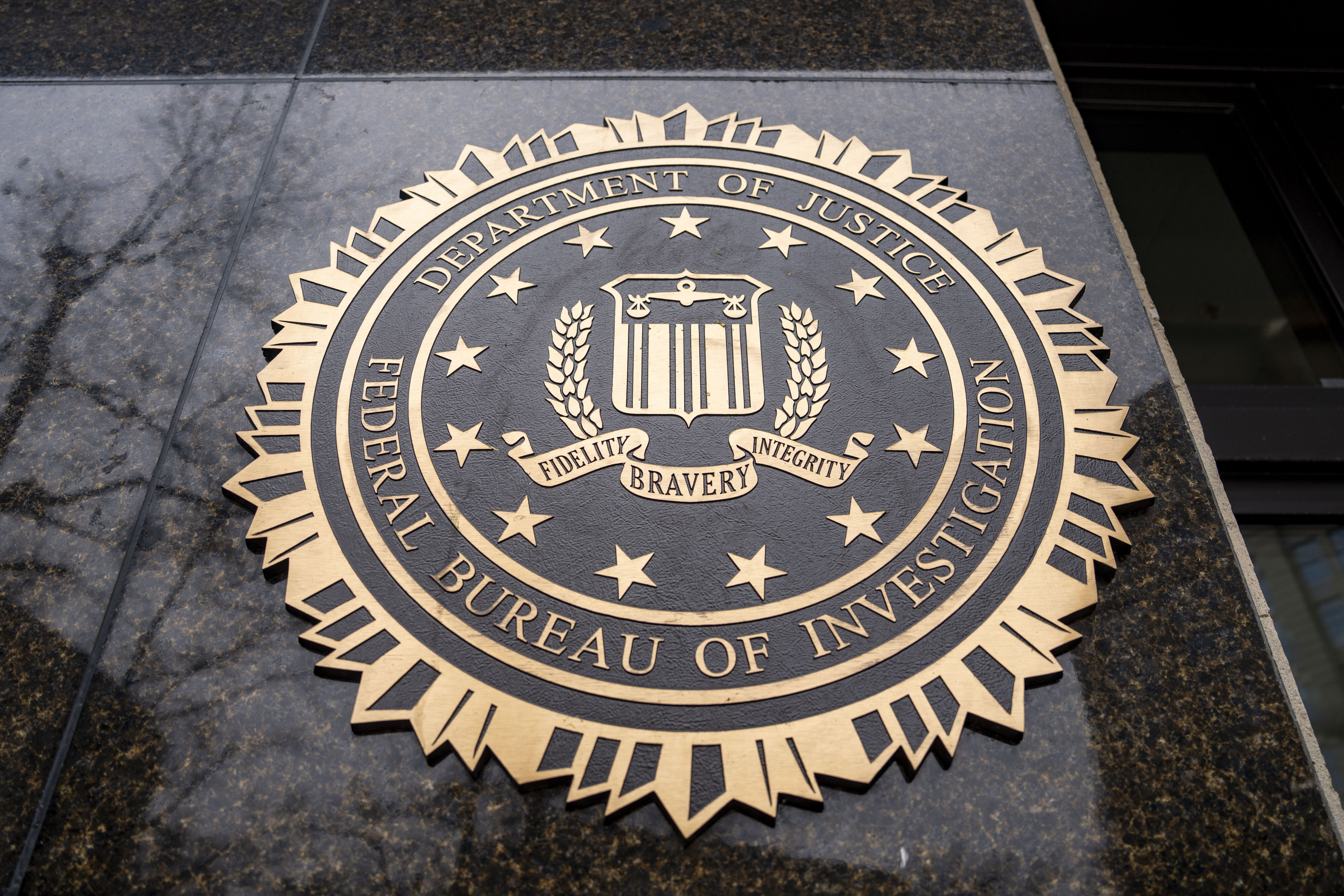 FBI verduidelijkt standpunt over wapenrechten: 'Wees redelijk'