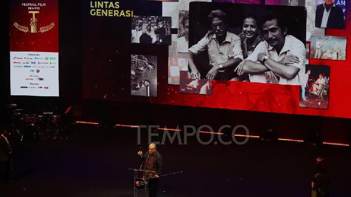 Aktor Slamet Rahardjo meraih Penghargaan Seumur Hidup dalam Festival Film Tempo di Graha Bhakti Budaya, Taman Ismail Marzuki, Jakarta, 26 Januari 2026. Tempo/Charisma Adristy