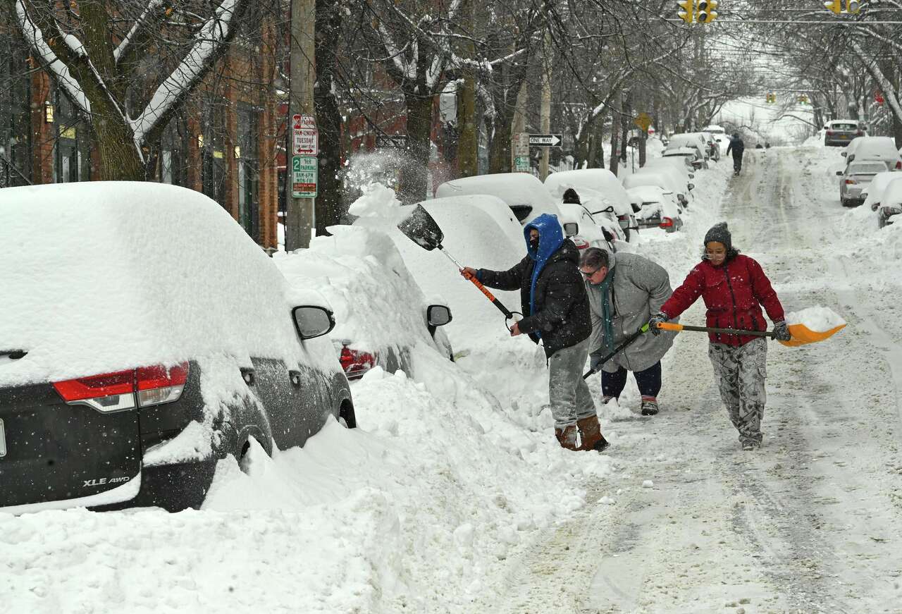 Why does Albany wait so long to declare a snow emergency?