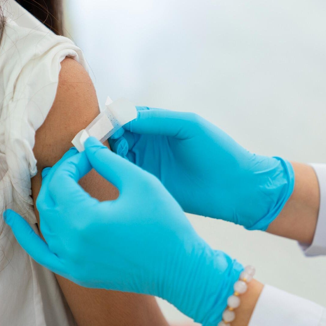 Pediatrics group releases vaccine recommendations, breaks with CDC<br><br>