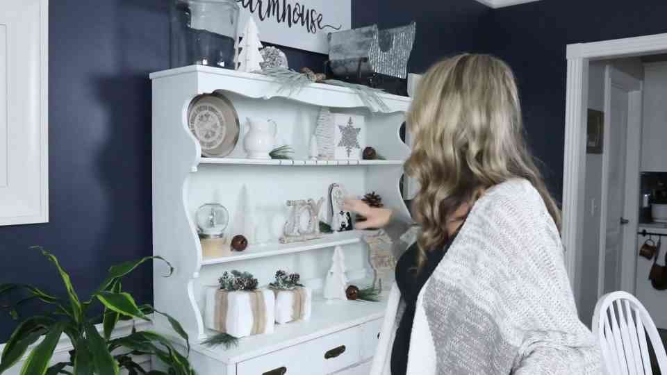 How farmhouse decorating creates a warm and timeless home