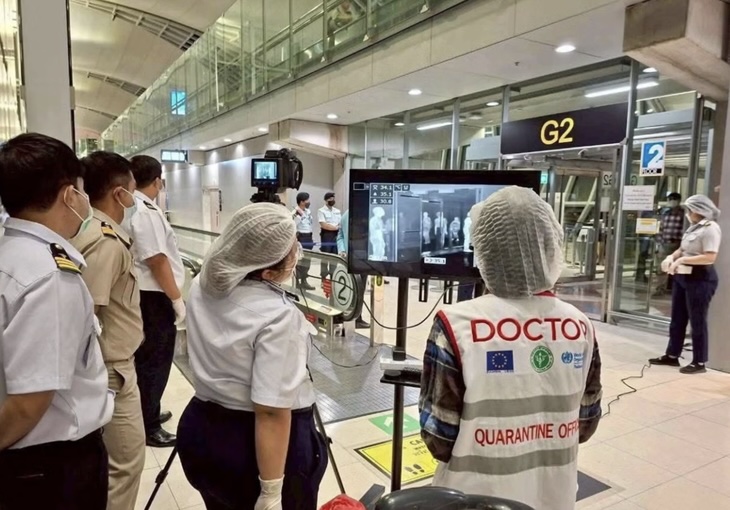 Chuyên gia y tế Việt Nam: Vi rút Nipah không lây kiểu bay xa nhưng chú ý dấu hiệu 'đèn đỏ'