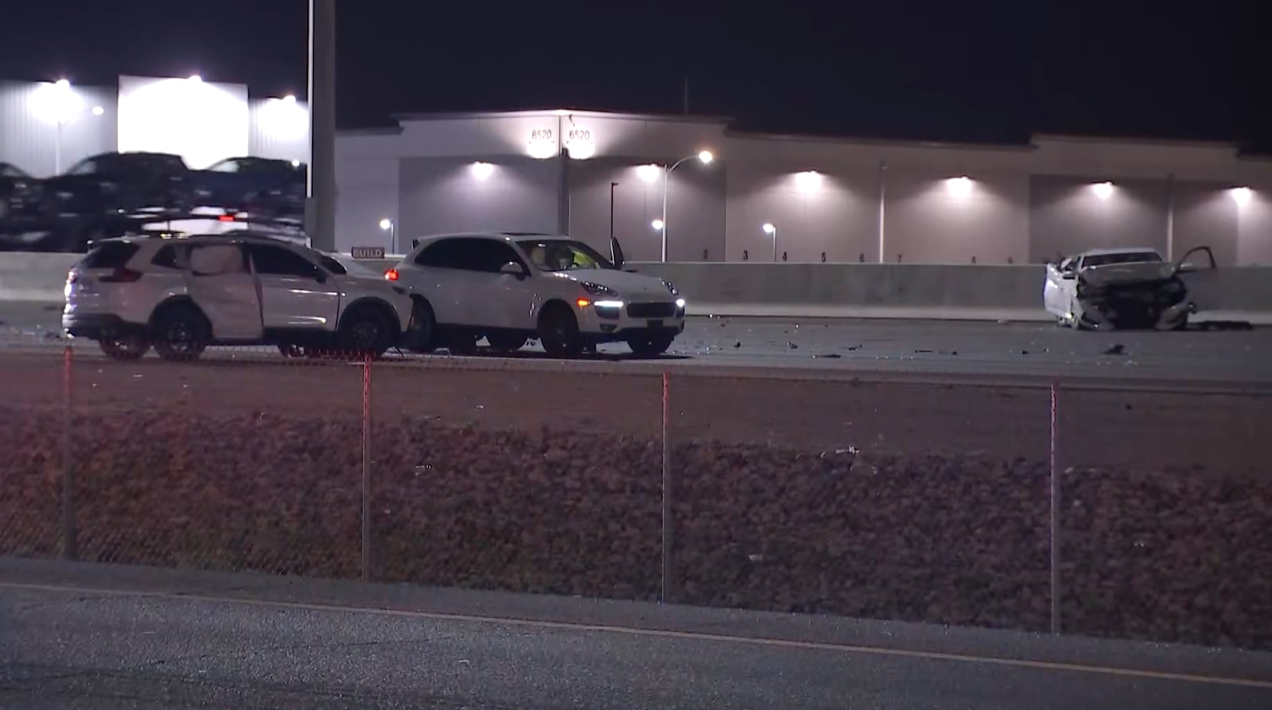 One driver killed in overnight crash on 215 in south Las Vegas