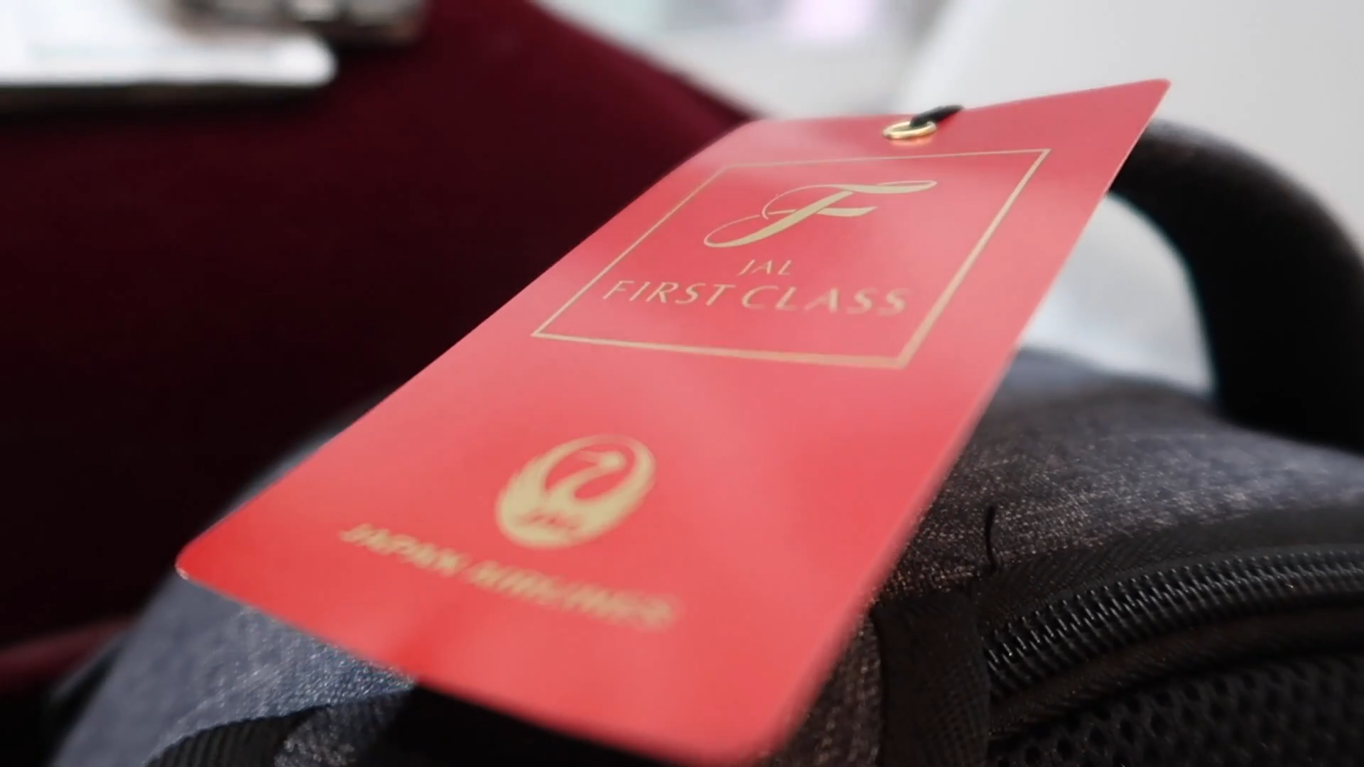 Inside Japan Airlines first class on the 777-300ER