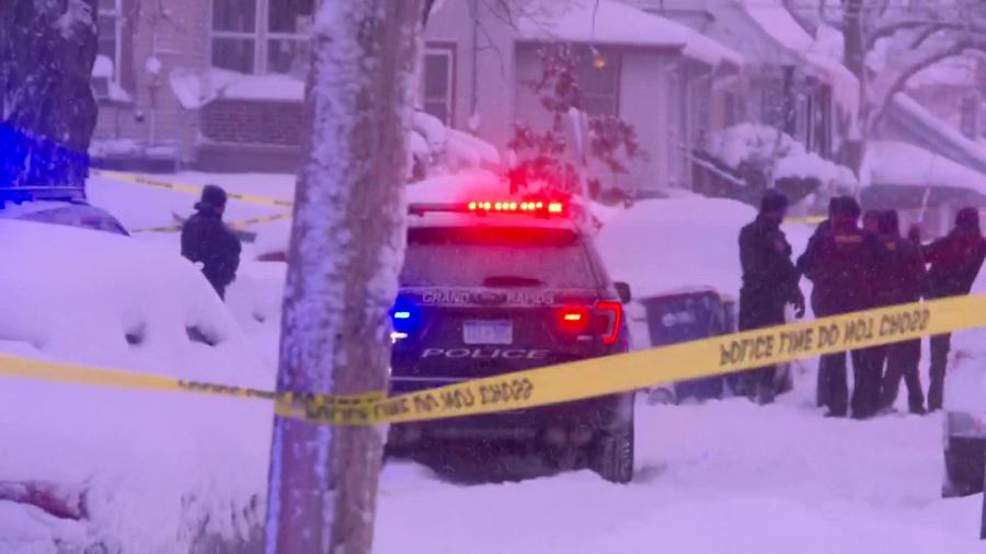 Murder suspect called 911 after woman, sons shot dead in Grand Rapids ...