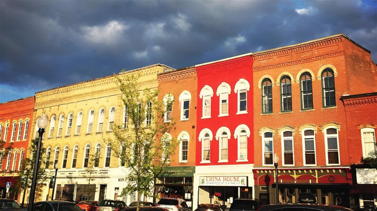 Ohio's cozy riverside city has a college-town feel with historic charm ...