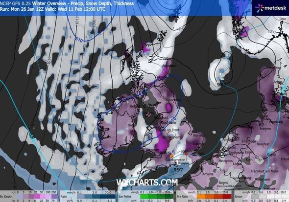 Snow forecast maps show UK buried for 6 days straight as new 100cm ...