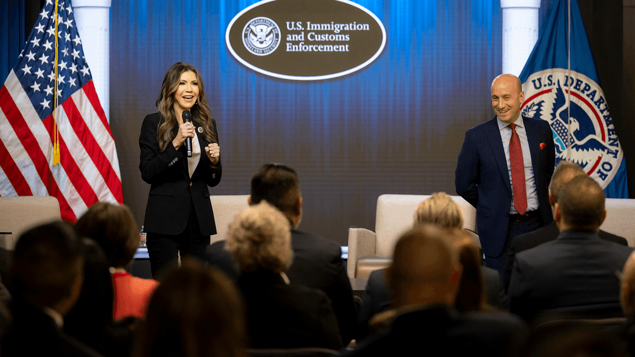 Largest union overseeing Border Patrol demands ouster of Kristi Noem ...