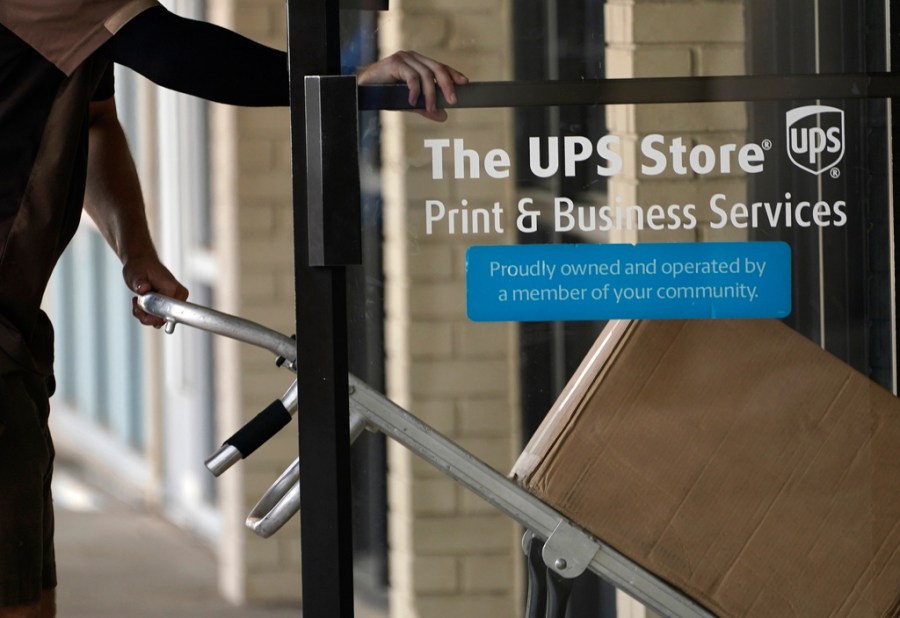UPS looks to cut up to 30,000 jobs in 2026