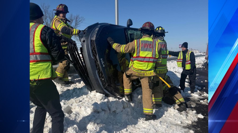 First responders at scene of rollover on US 41
