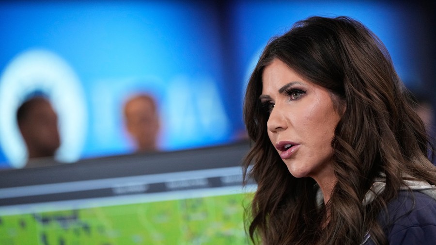 Homeland Security Democrats: Noem will be impeached if she is not fired, resigns<br>