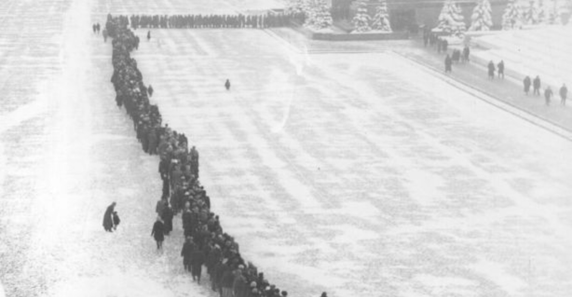 History's famous and most notorious lines and queues