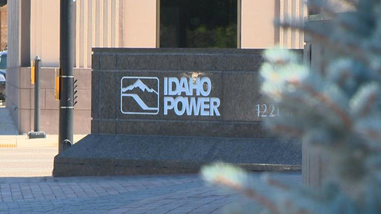 Warm Springs Avenue power outage persists, new restoration time set