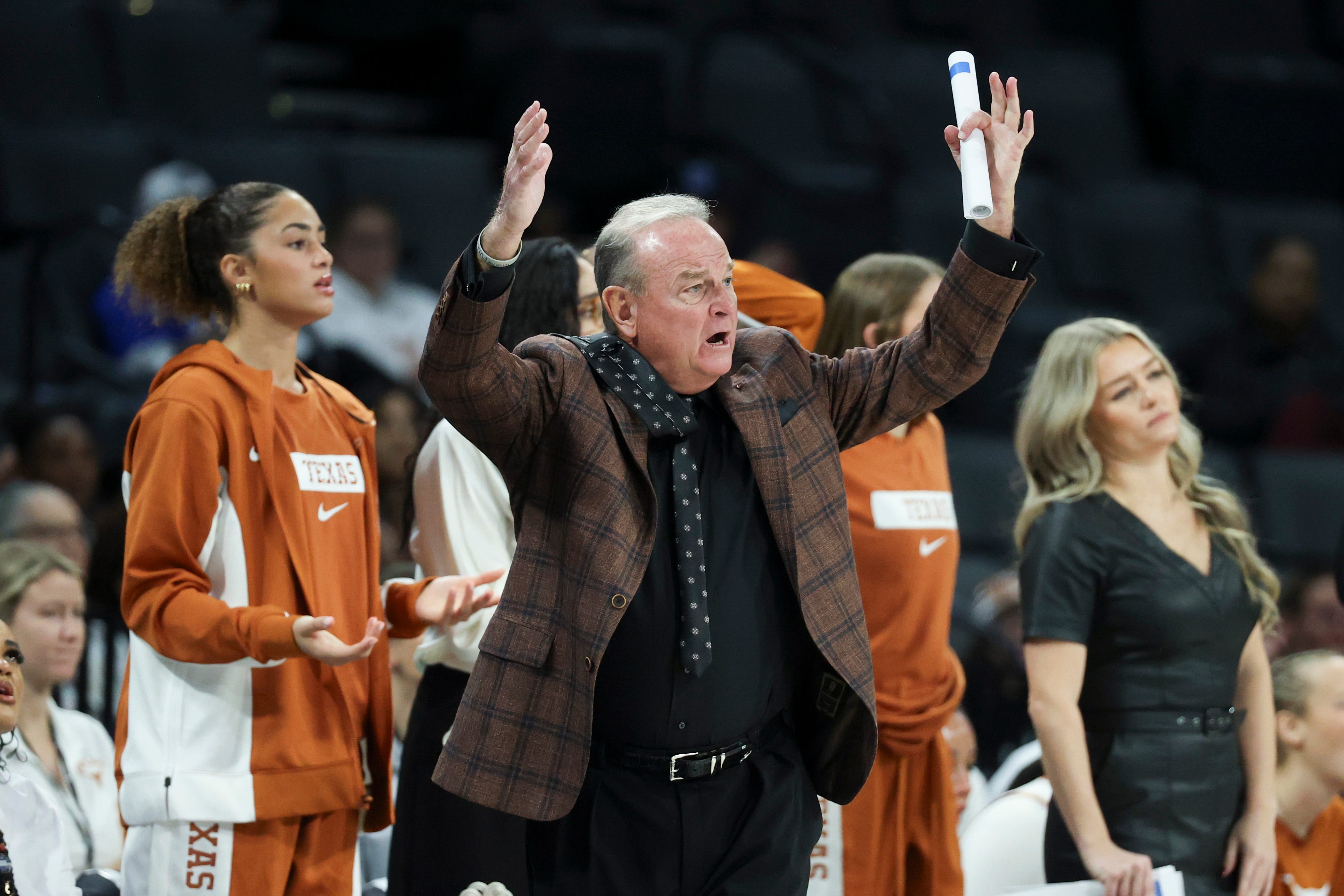 Texas women's basketball jumps up to No. 4 in newest coaches poll