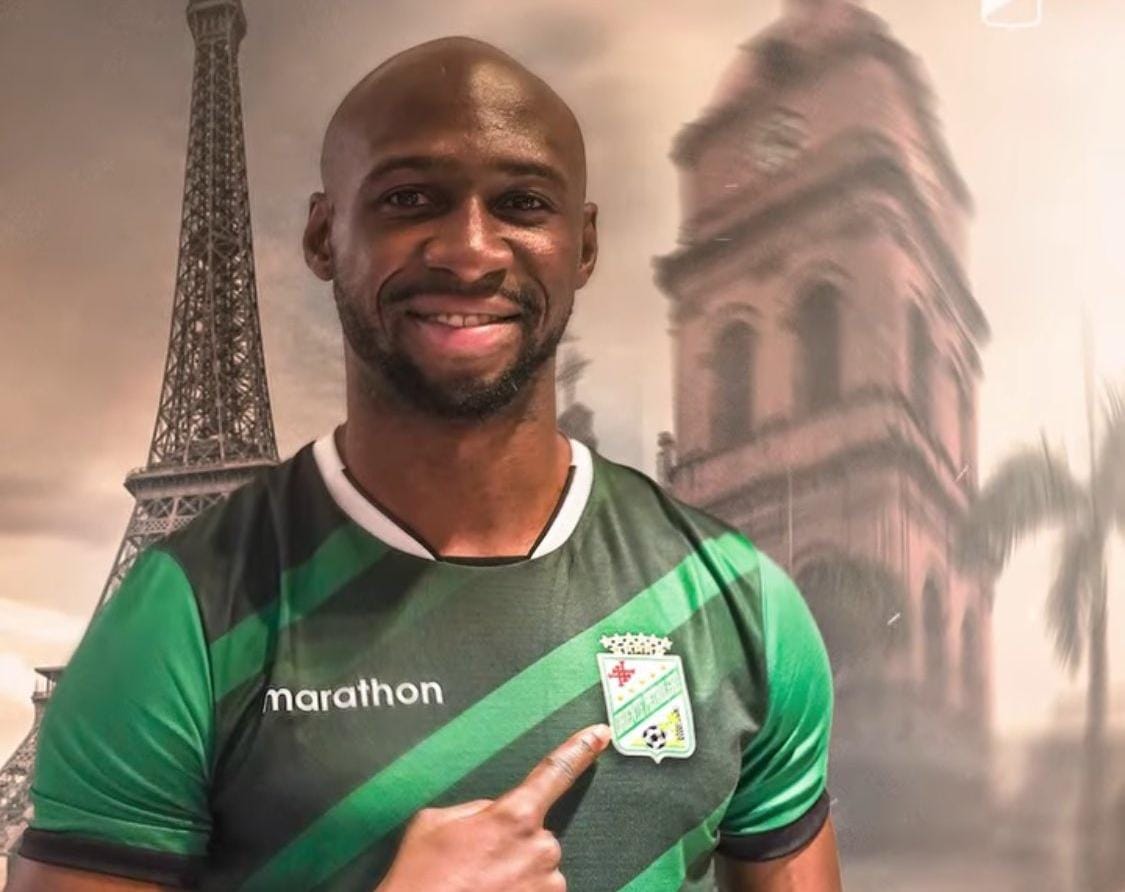 Ex-City se aventura no futebol boliviano