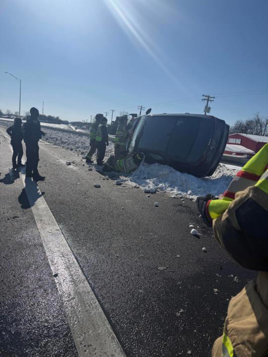 First responders at scene of rollover on US 41