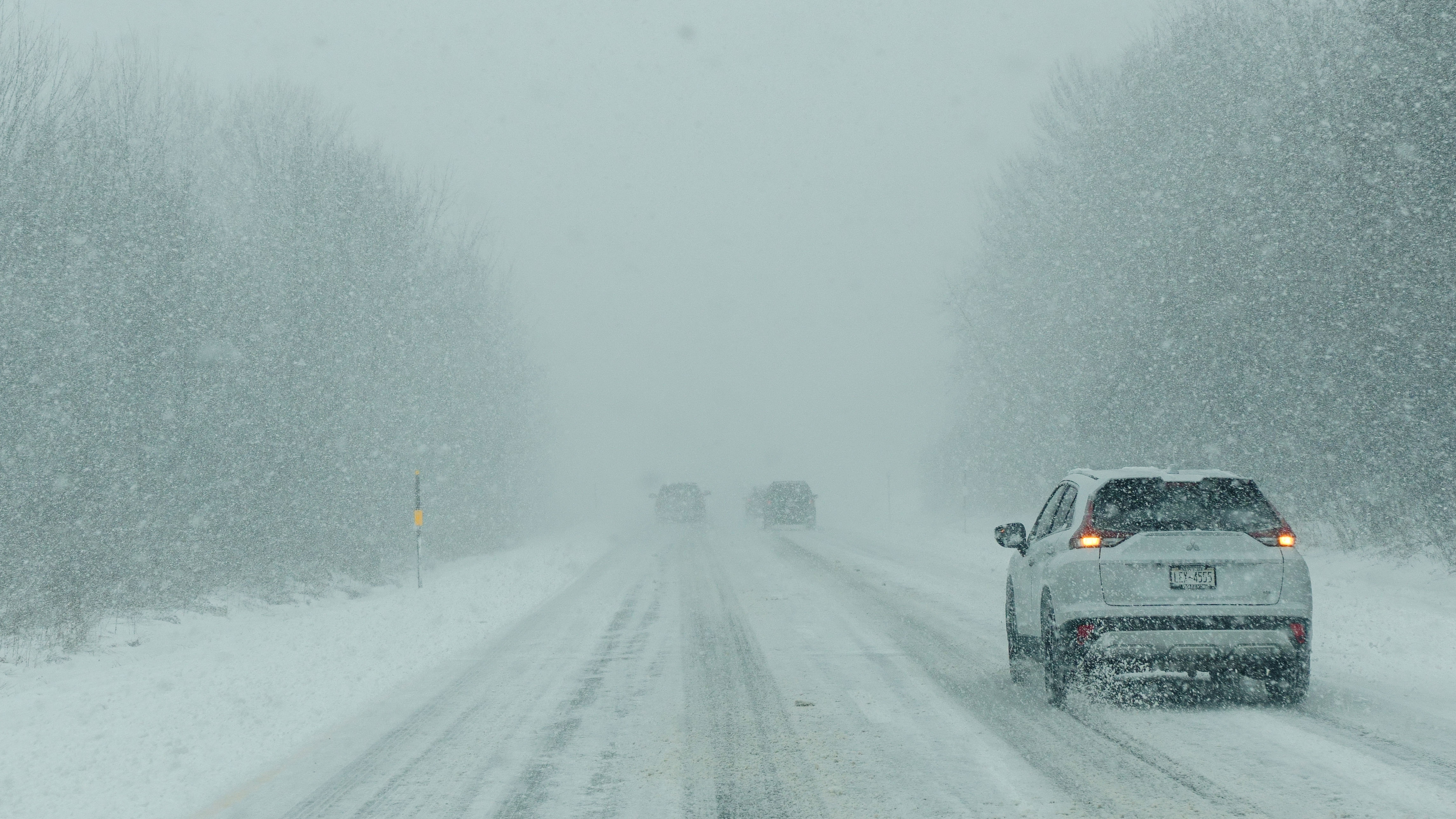 New intense winter storm threatens East Coast and weekend travel