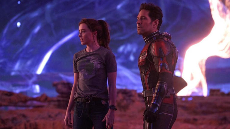 12 sci-fi movies that flopped despite strong opening weekends