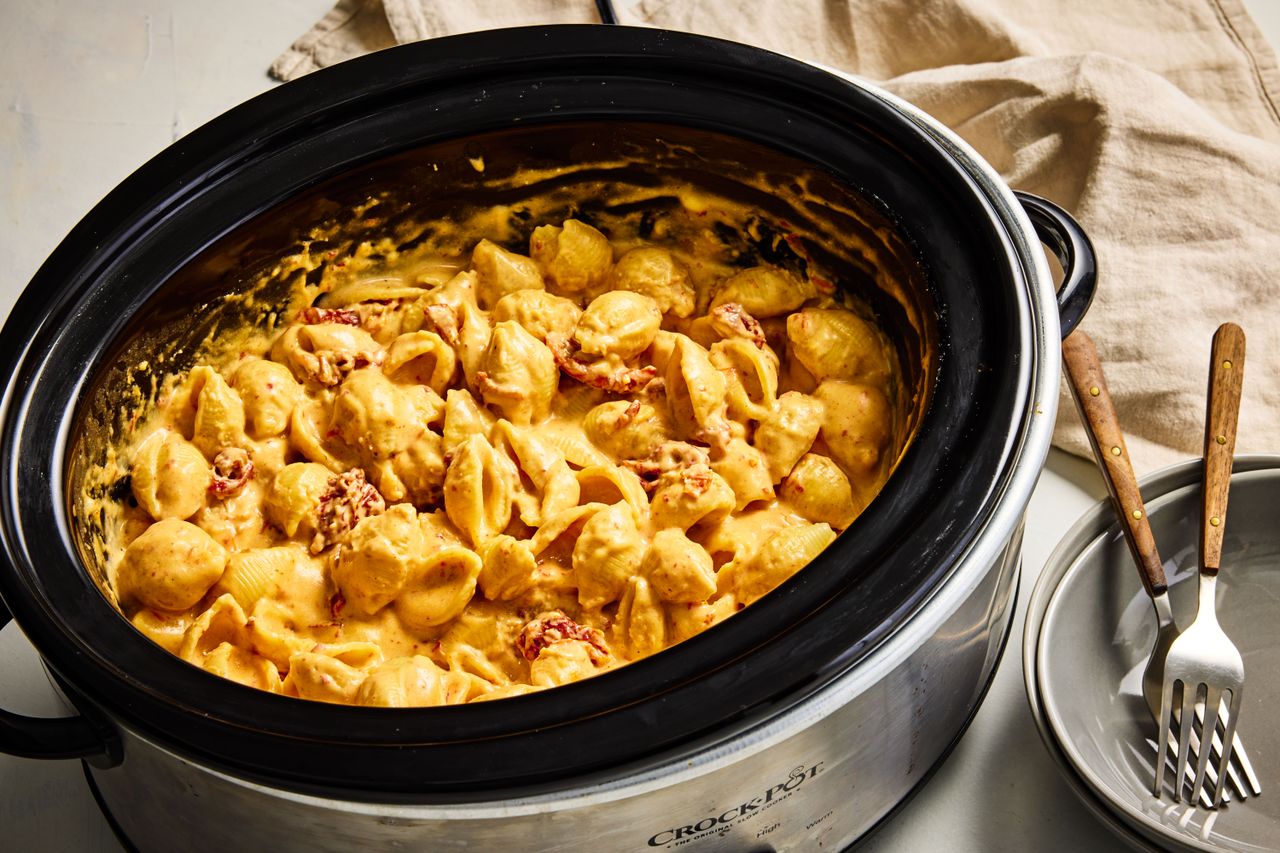 Marry Me Chicken Crockpot Mac and Cheese