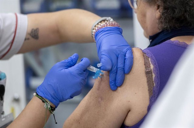 Los casos de gripe se desploman un 39% en la última semana y la tasa ya ...