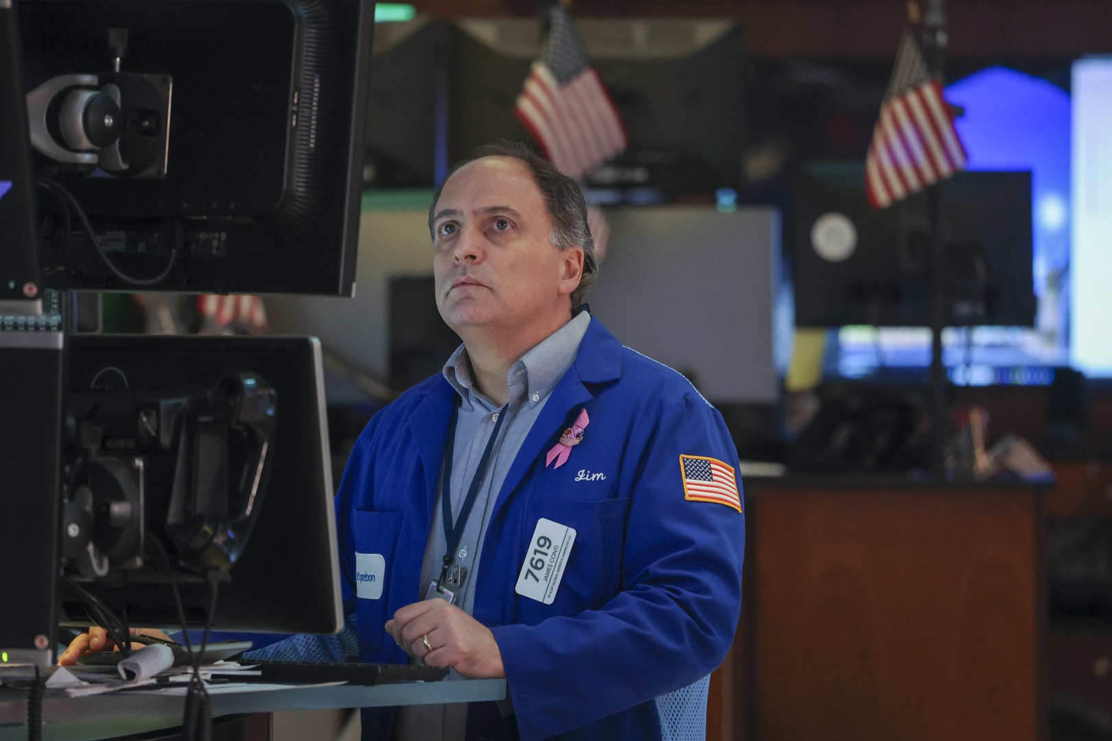 Wall Street cierra en terreno mixto y con la vista puesta en las ...