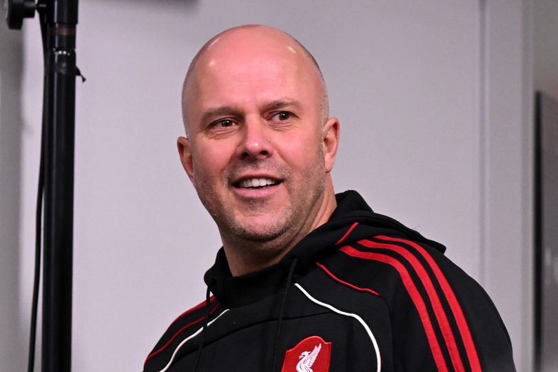 Cada palabra que dijo Arne Slot sobre Andy Robertson, Qarabag y el objetivo de temporada del Liverpool