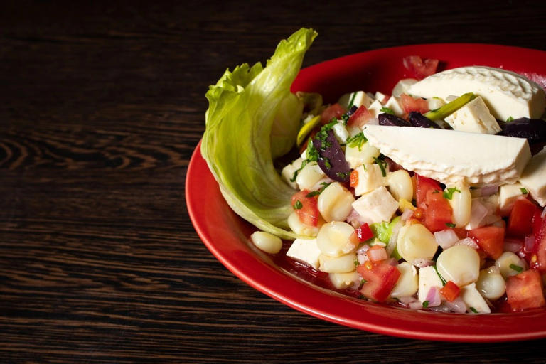 Receta de solterito de queso, una ensalada peruana muy clásica
