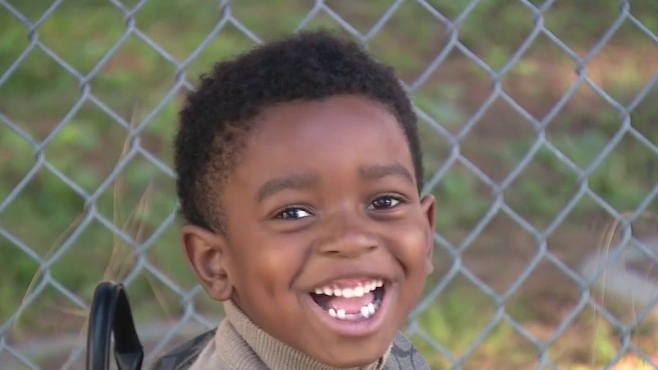 Mother says school disregards child's special needs, calls police