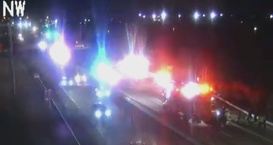 Crash on Courtney Campbell Causeway sends 1 to hospital, blocks westbound lanes<br><br>