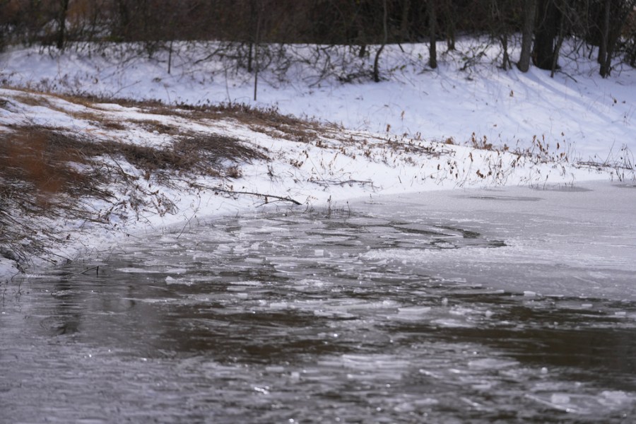 3 young brothers among dozens of deaths reported amid snow, extreme temperatures<br><br>