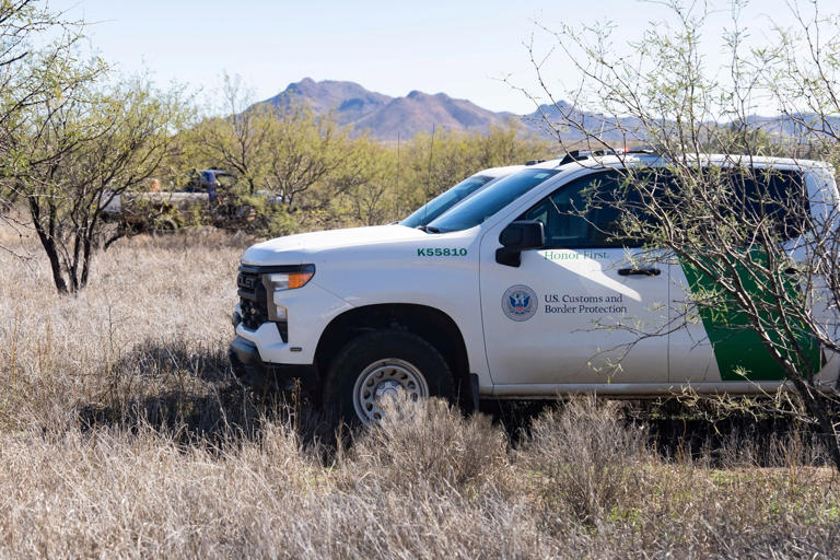 Suspect in alleged human trafficking case shot after firing at Border ...