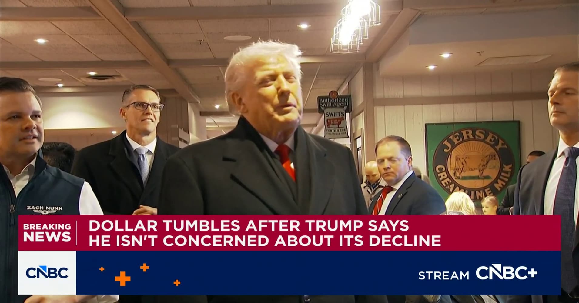 US dollar tumbles after Pres. Trump says he isn