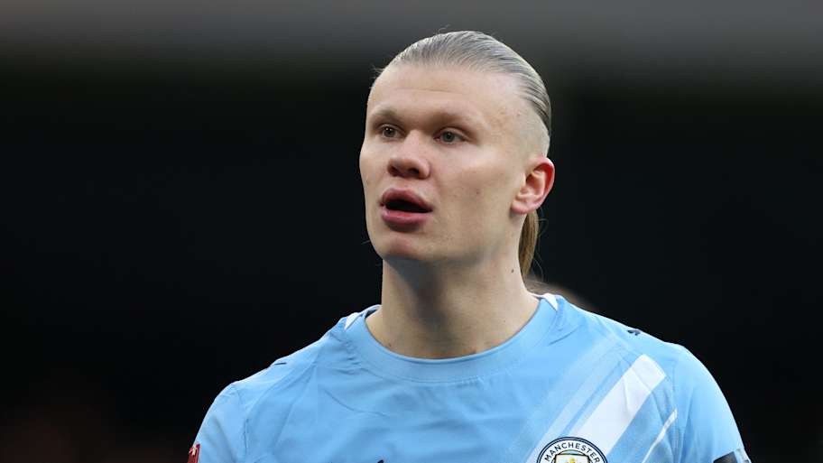 Erling Haaland is a target for both sides of the Clásico divide. | Neal Simpson/Sportsphoto/Allstar/Getty Images