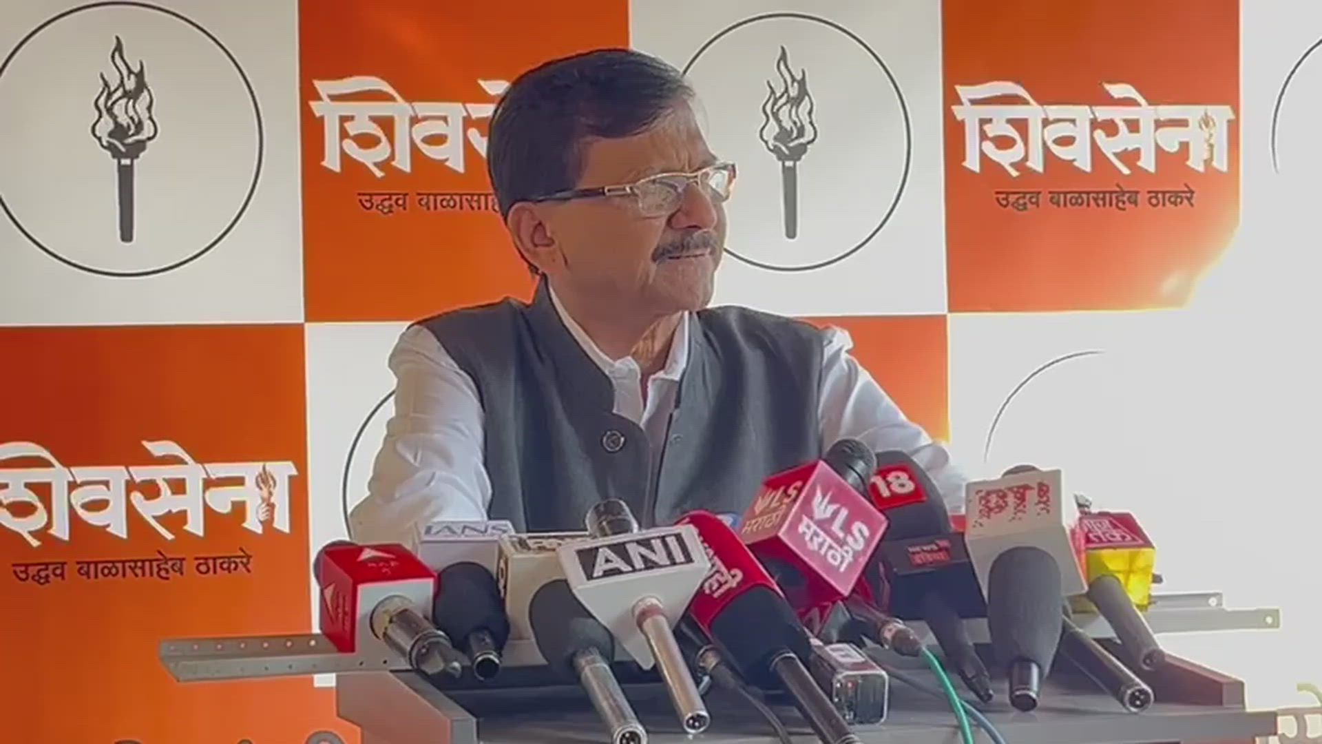 Mumbai (MH): Sanjay Raut (Shivsena UBT) press conference