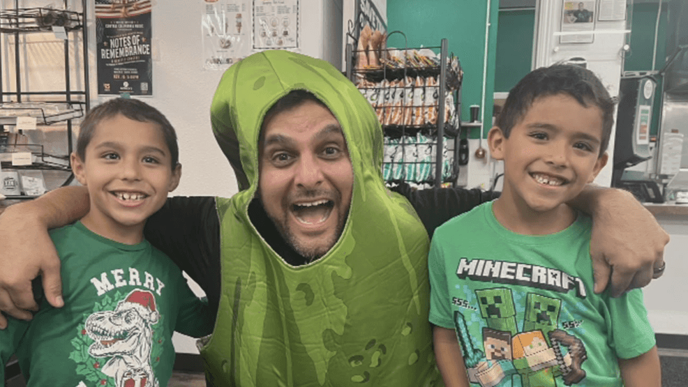 Clovis says goodbye to the Pickle Parlor after a decade of service