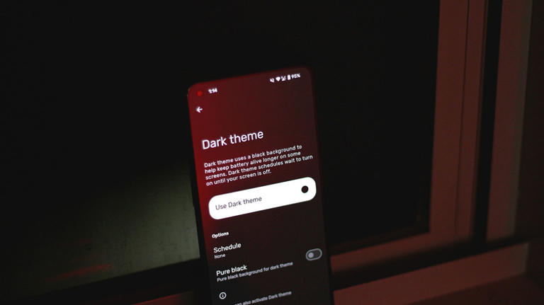 Dark mode settings on an Android phone