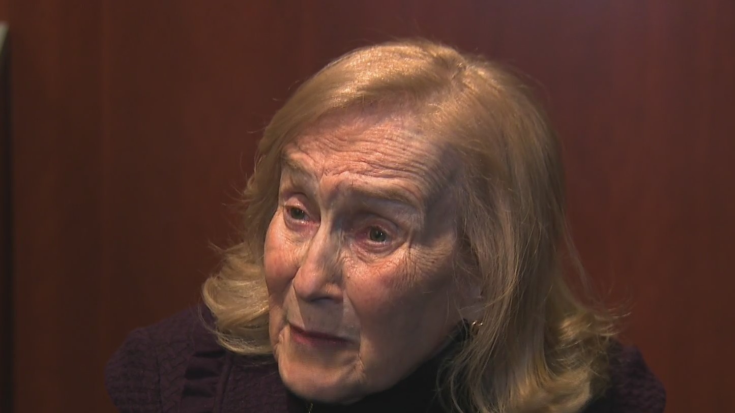 Holocaust survivors share their stories at NYC remembrance event