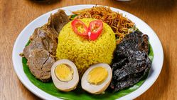 7 kuliner asli Indonesia yang mendunia, rendang masih jadi jawara!