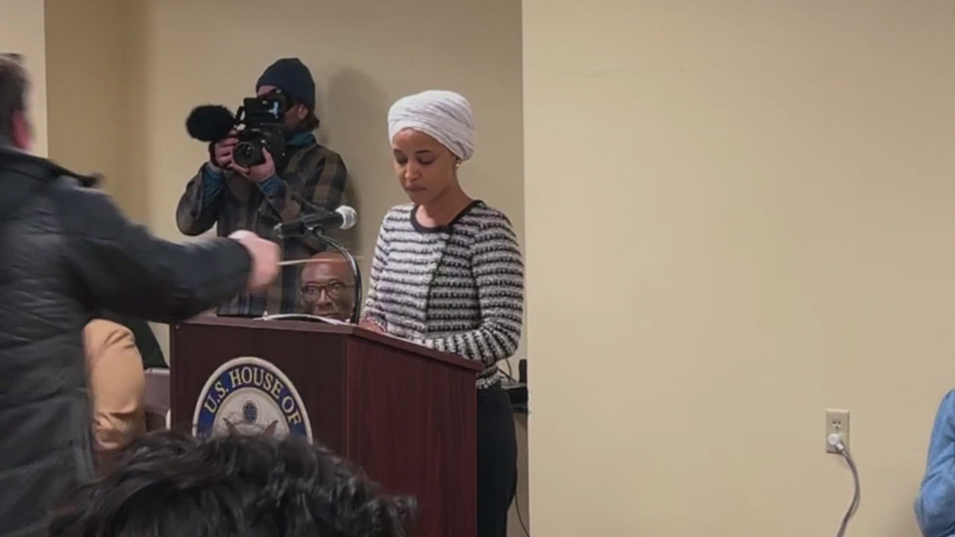 Man sprays unknown substance on Rep. Ilhan Omar