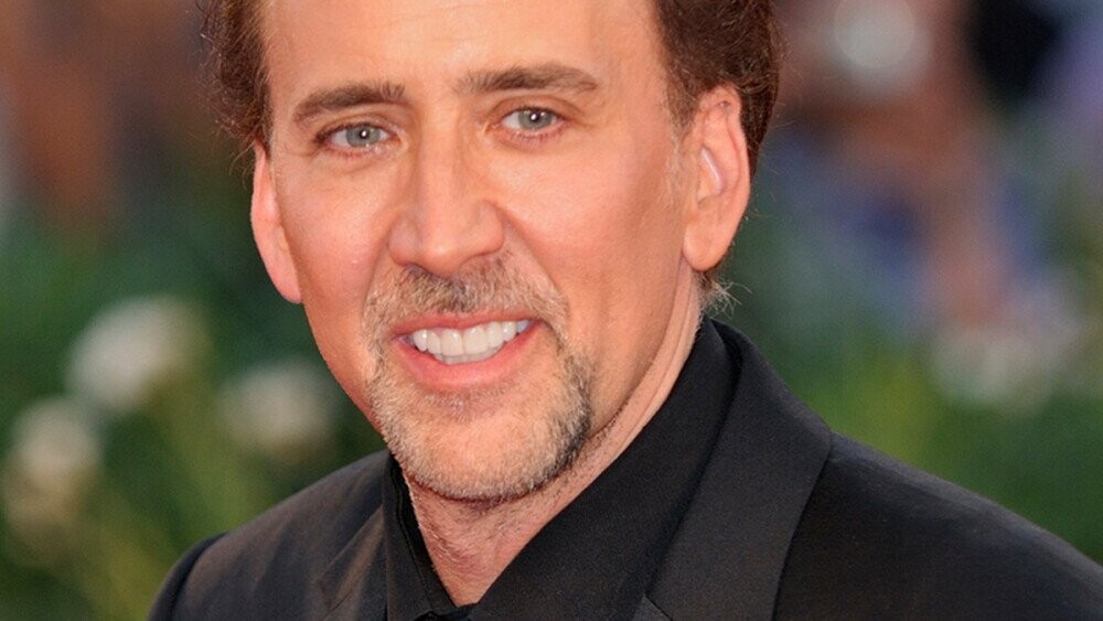 15 celebs who spent fortunes on ridiculous things<br>