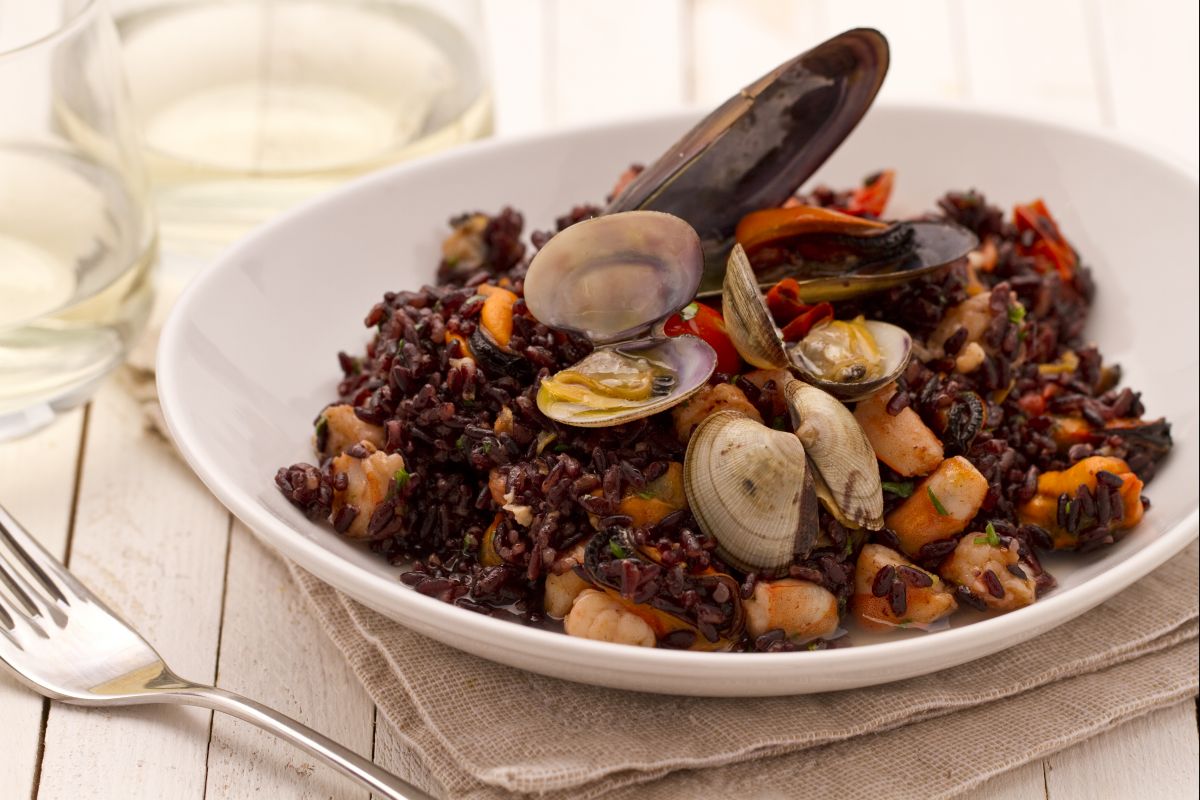 Venus rice with seafood