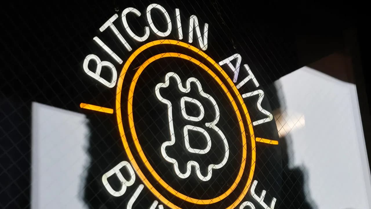 Bitcoin tops gold as preferred safe haven even with bullion at record  highs, shows poll