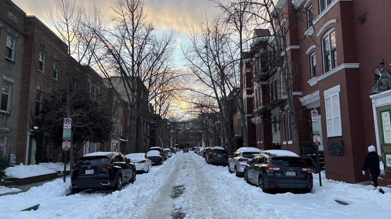 Snowed in: DC residents still await plows days after storm