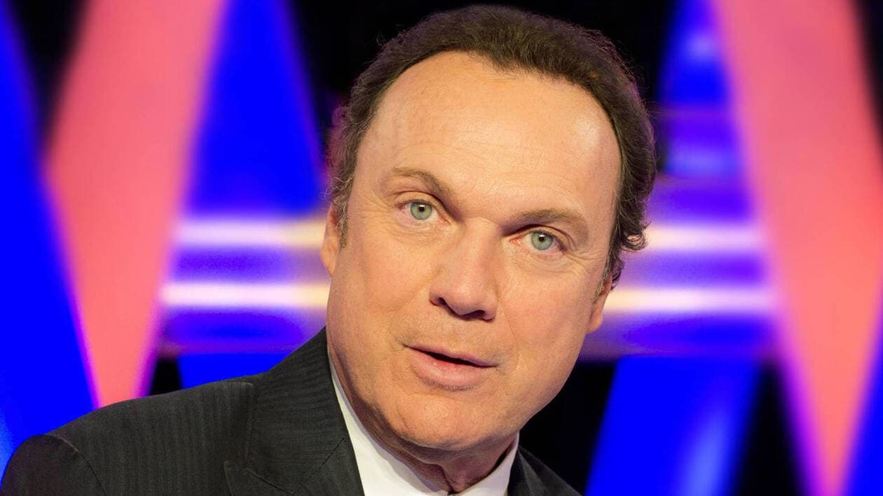Julien Lepers : L'impôt, un détail crucial sur ses revenus - divertissement news from So Busy Girls