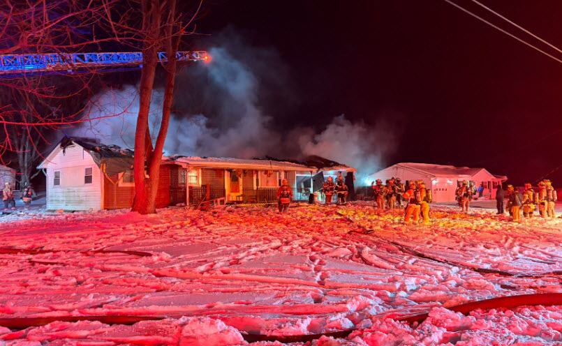 Fire destroys Warren County home