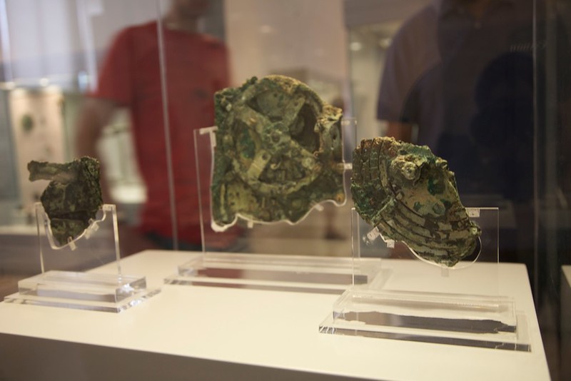 In 1901, shipwreck divers found a 2,000-year-old computer that could ...