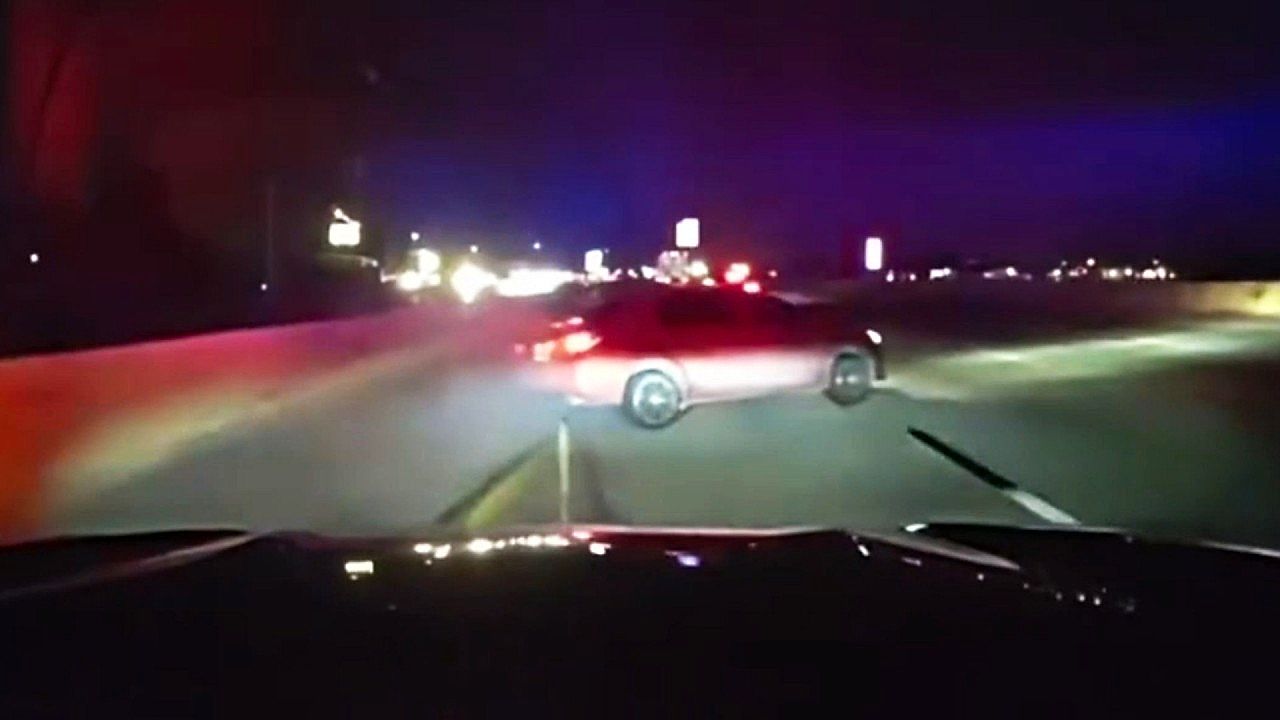 Grappler 'Batman' device ends 90-mph pursuit involving children in Texas