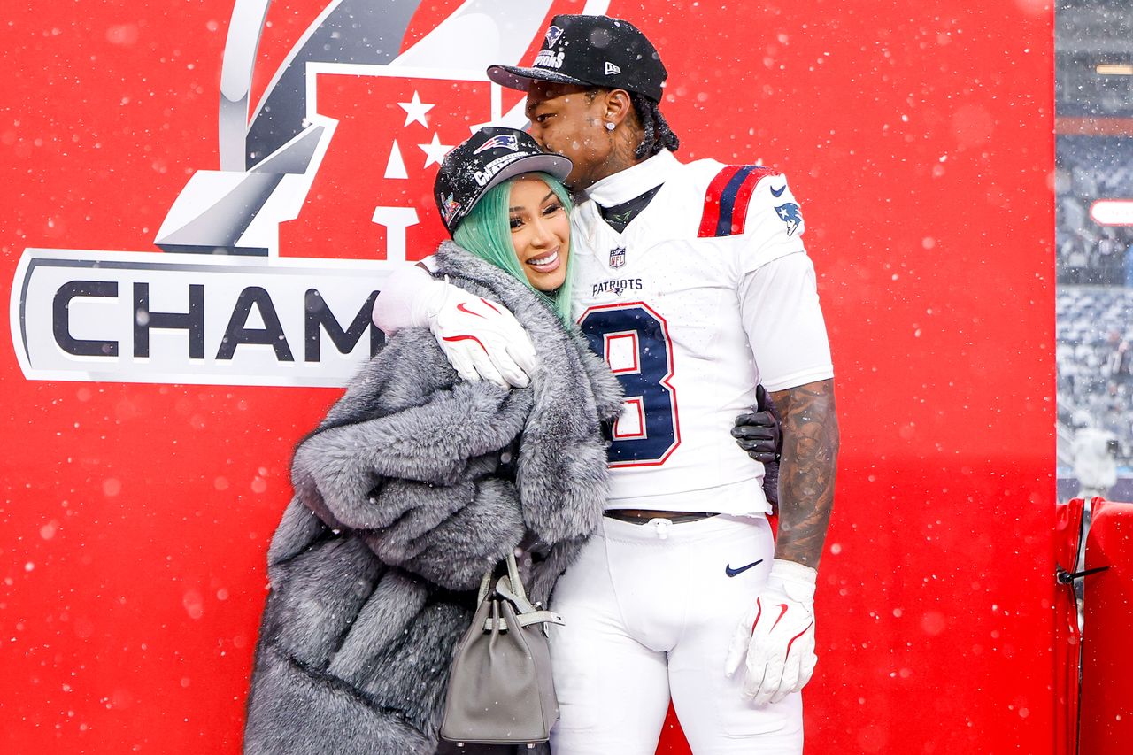 Cardi B and Stefon Diggs of the New England Patriots pose for a portrait after the AFC Championship game against the Denver Broncos. Lauren Leigh Bacho/Getty