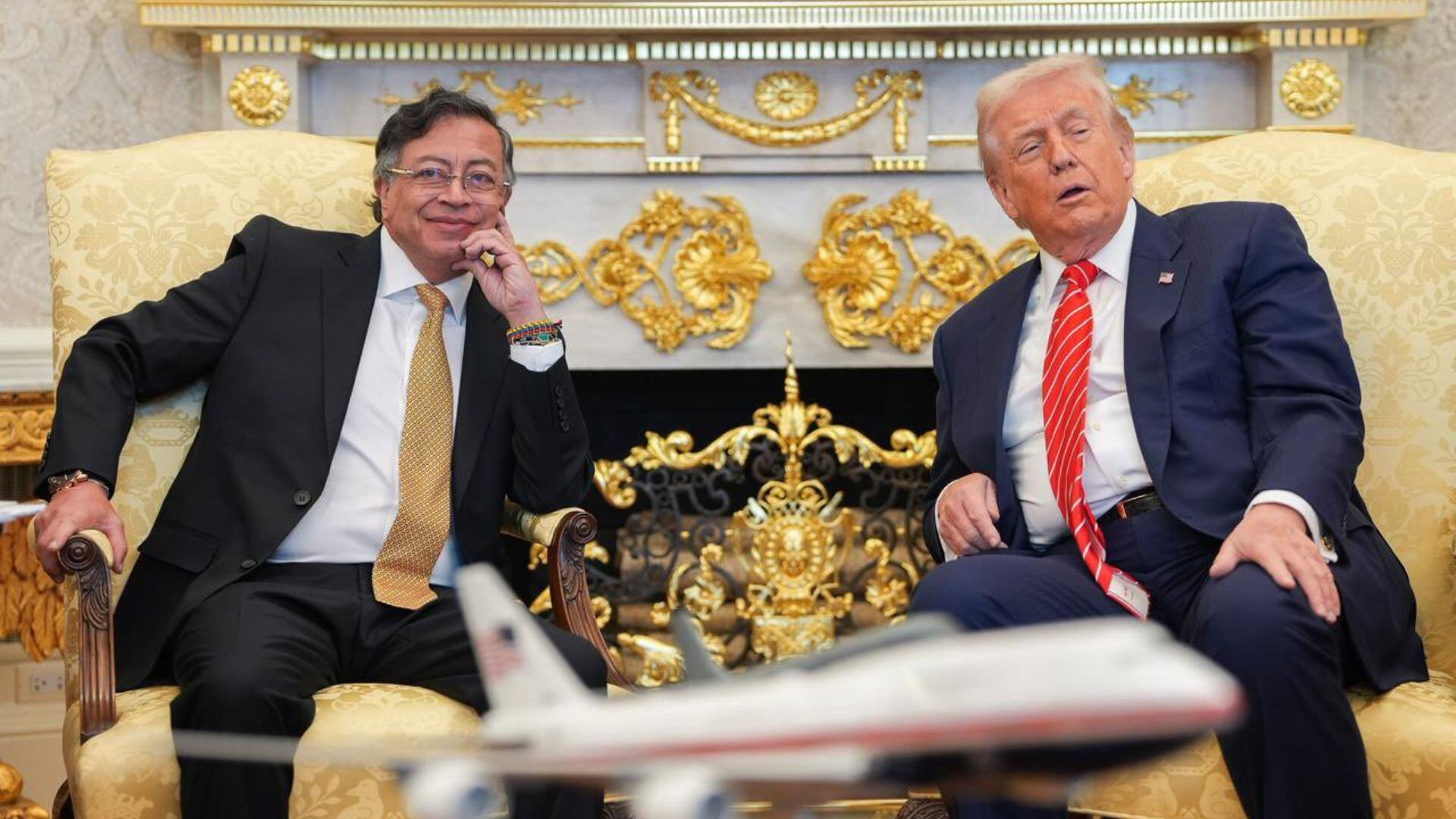 Los regalos que Gustavo Petro le llevó a Donald Trump en su reunión en ...