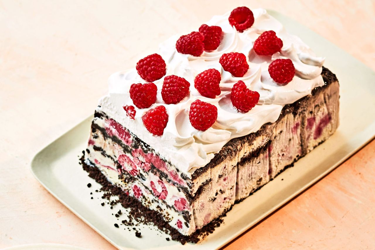 Chocolate Raspberry Icebox Cake